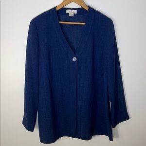 Emmelle cardigan one button closure size L